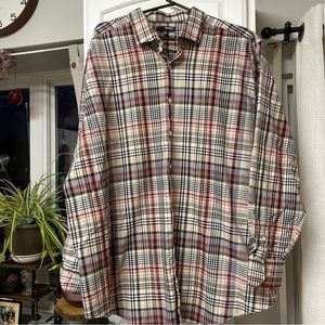 Murano men’s button down shirt. Multi color, size 3 X. Very soft shirt.